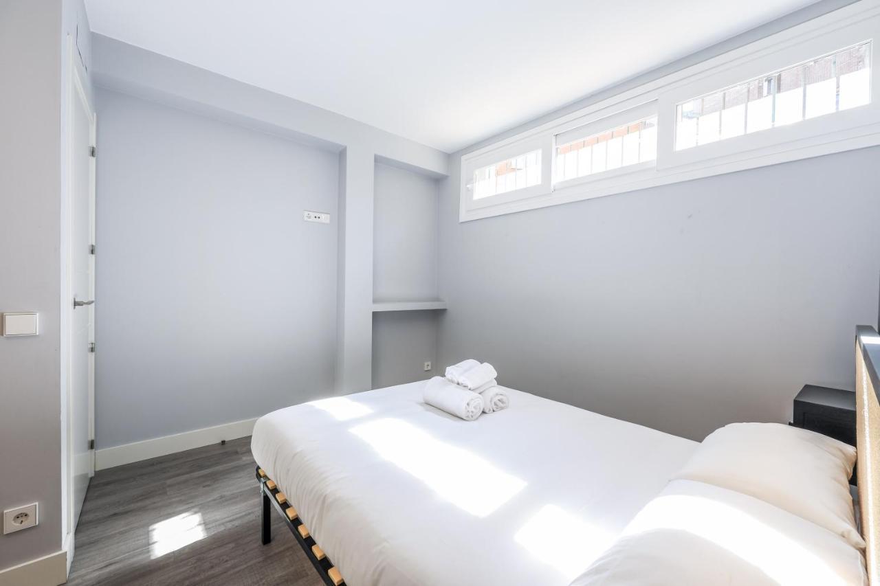 Apartamentos Reformados En Arturo Soria Madri Exterior foto