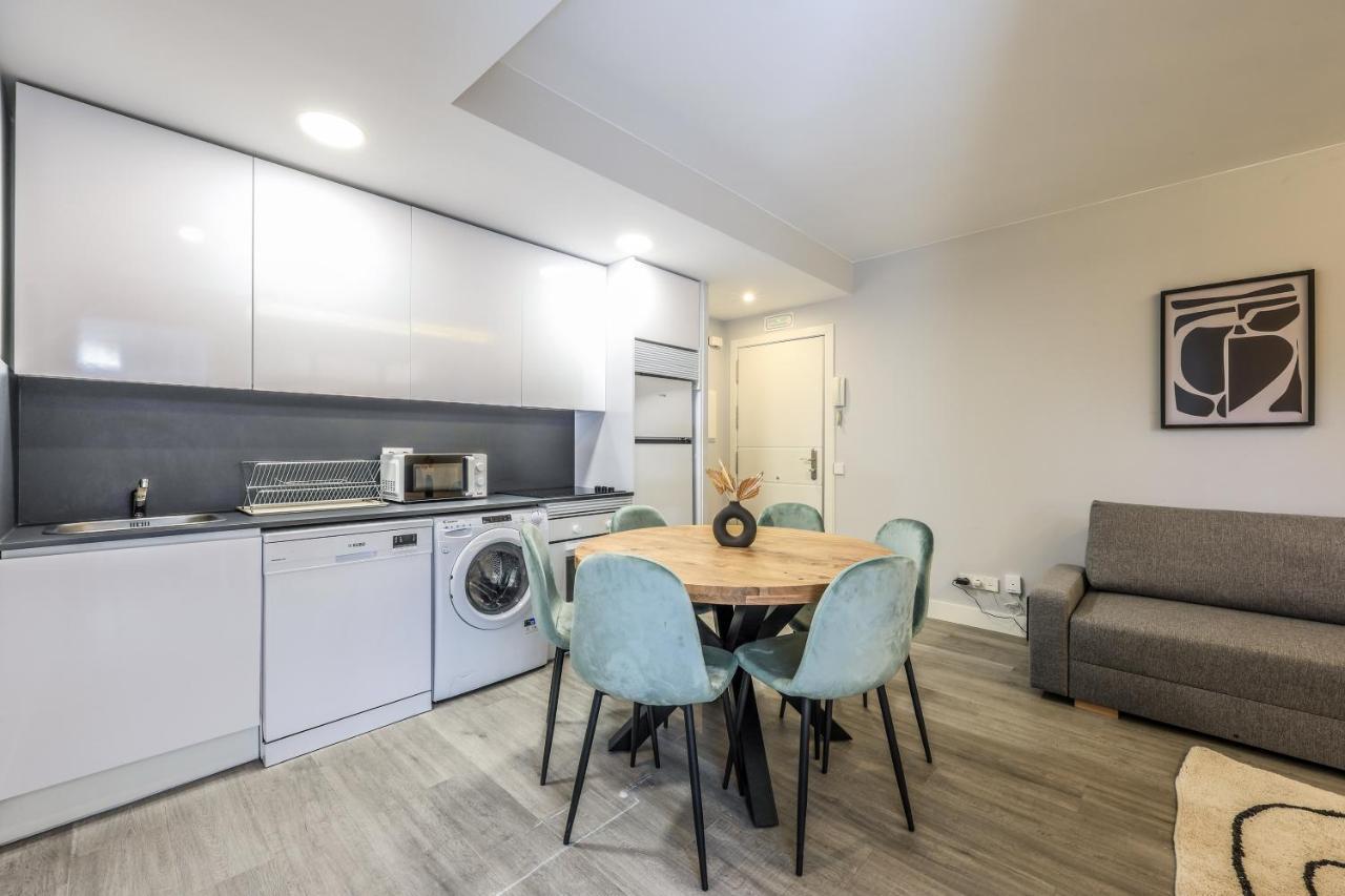 Apartamentos Reformados En Arturo Soria Madri Exterior foto