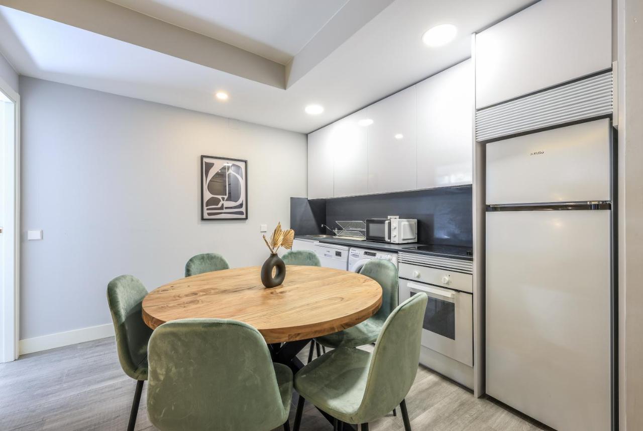 Apartamentos Reformados En Arturo Soria Madri Exterior foto